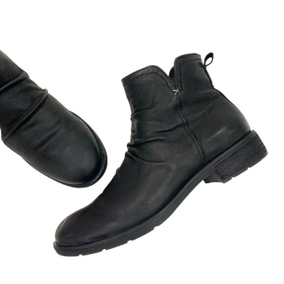 SOFFT Slouch Leather Booties - Picture 5 of 7